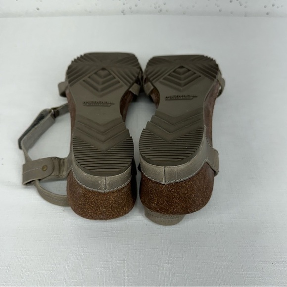 Merrell Women’s size 11 Revalli Aura Gray Wedge Sandals - Picture 14 of 15